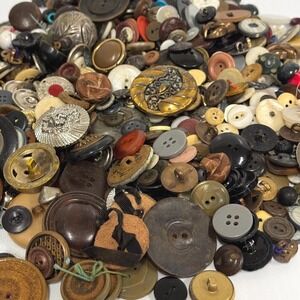 Large collection of Vintage buttons- 2 pounds